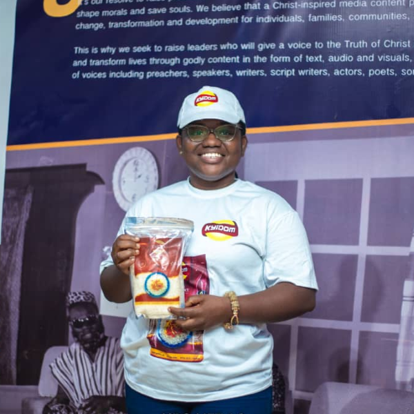 From Hesitation to Confidence — How Sarah Aidoo Scaled Kyidom Rice with the Agrifood Enterprise Program